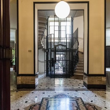 Italianway - Garigliano 7 Lägenhet Milano Exteriör bild